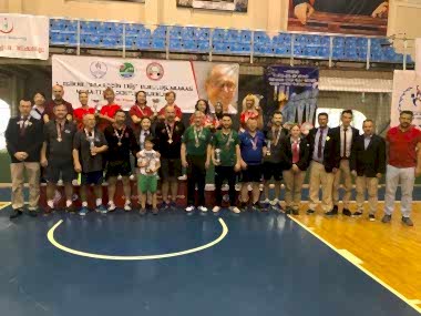 1. Edirne `Bahaddin ERİŞ` Kuruluşlararası Açık İkili Takım Masa Tenisi Dostluk Turnuvası Yapıldı...!